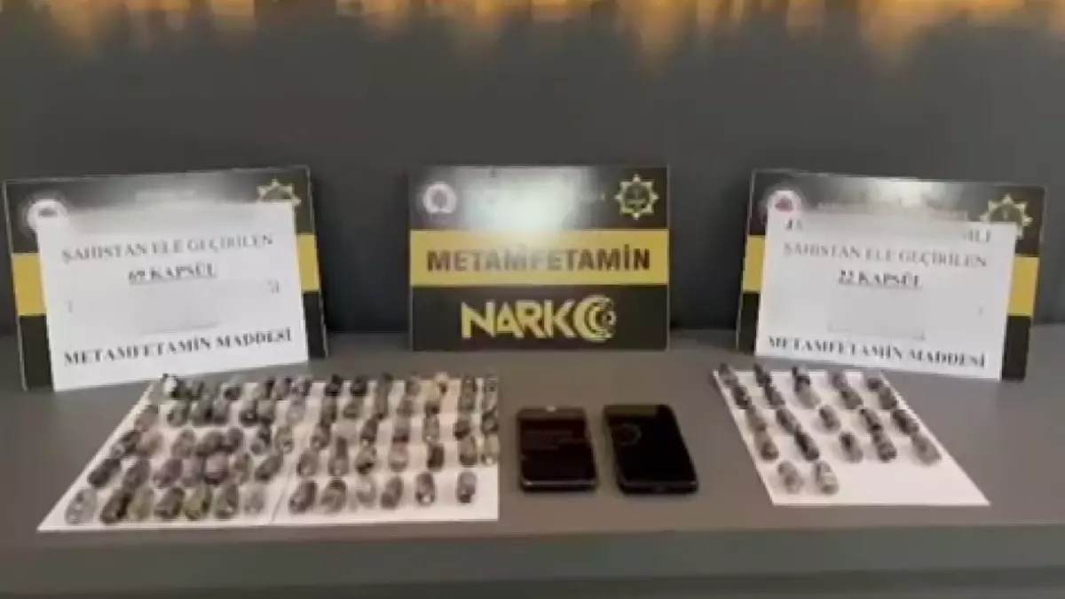 Diyarbakır’da Yakalanan İki İranlı Uyuşturucu Kaçakçısına 91 Kapsül Metamfetamin Şekeri
