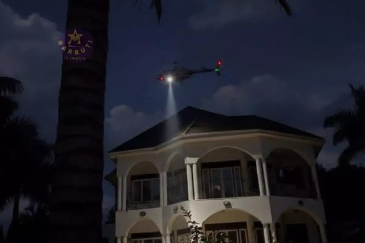 Uganda’da Seçim Sonrası Muhalefet Lideri Bobi Wine Helikopterle Gözden Kayboldu