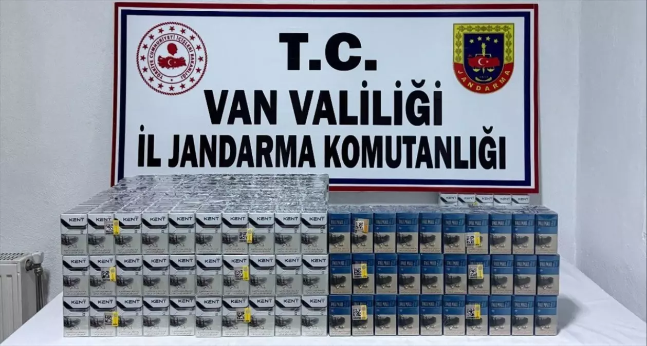 Van'ın Saray İlçesinde 1500 Paket Kaçak Sigara Yakalandı
