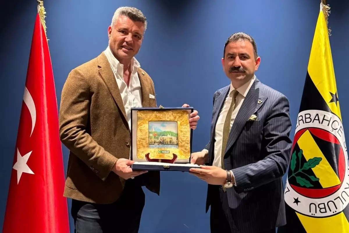 Yeşilay Kadıköy Şubesi, Fenerbahçe Başkanı Sadettin Saran’ın Ziyaretine Dair Açıklama Yaptı
