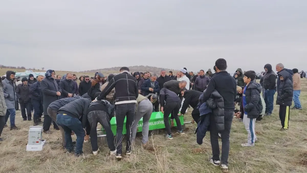 Mazıdağı'nda Kaybolan Çocukların Cenazeleri Bir Arada Yapıldı
