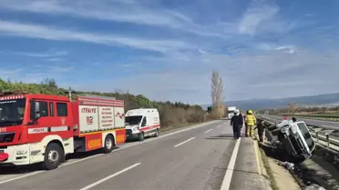 Kaza sonrası kamyonetin hasarlı görüntüsü