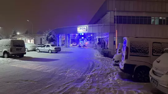 Bingöl yolunda otobüs ve TIR çarpışma anı