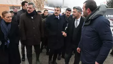 Yangın anındaki duman ve alevler