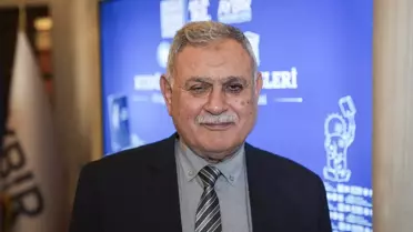 Gazze’de yeni açılan geçici okul binası