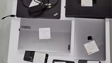 Operasyon sırasında ele geçirilen sahte belgeler