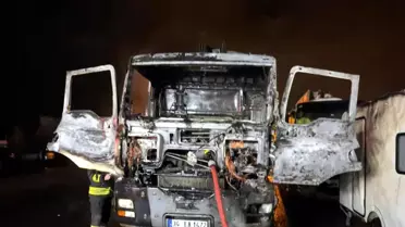 Yangın sonrası beton pompa aracının hasarlı görüntüsü