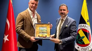 Yeşilay Kadıköy Şubesi, Fenerbahçe Başkanı Sadettin Saran’ın Ziyaretine Dair Açıklama Yaptı