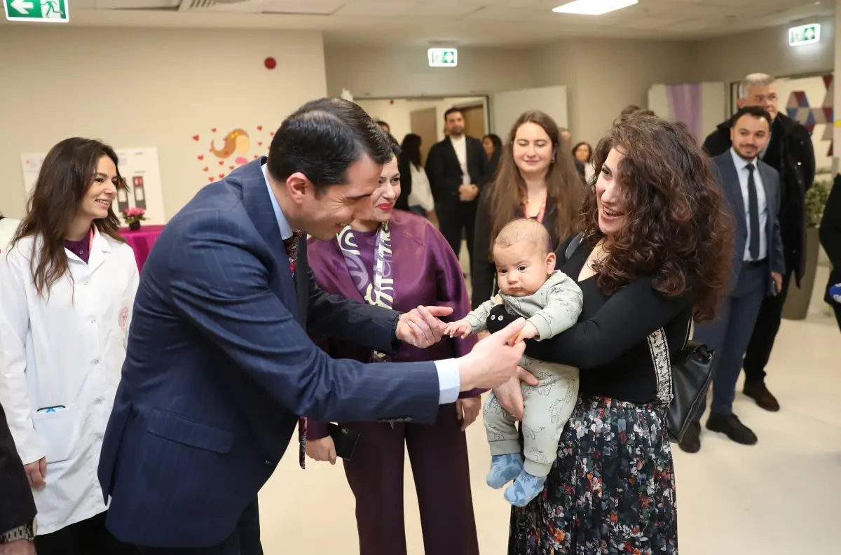 Ankara’da Doğum Dostu Ebe Destek Merkezi Hizmete Açıldı