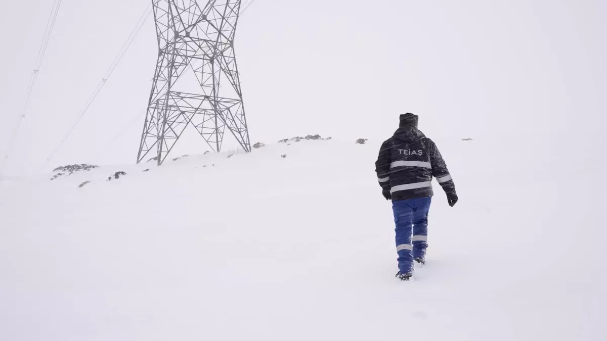 Kış Şartlarında Kesintisiz Enerji Sağlamak İçin 7/24 Çalışma