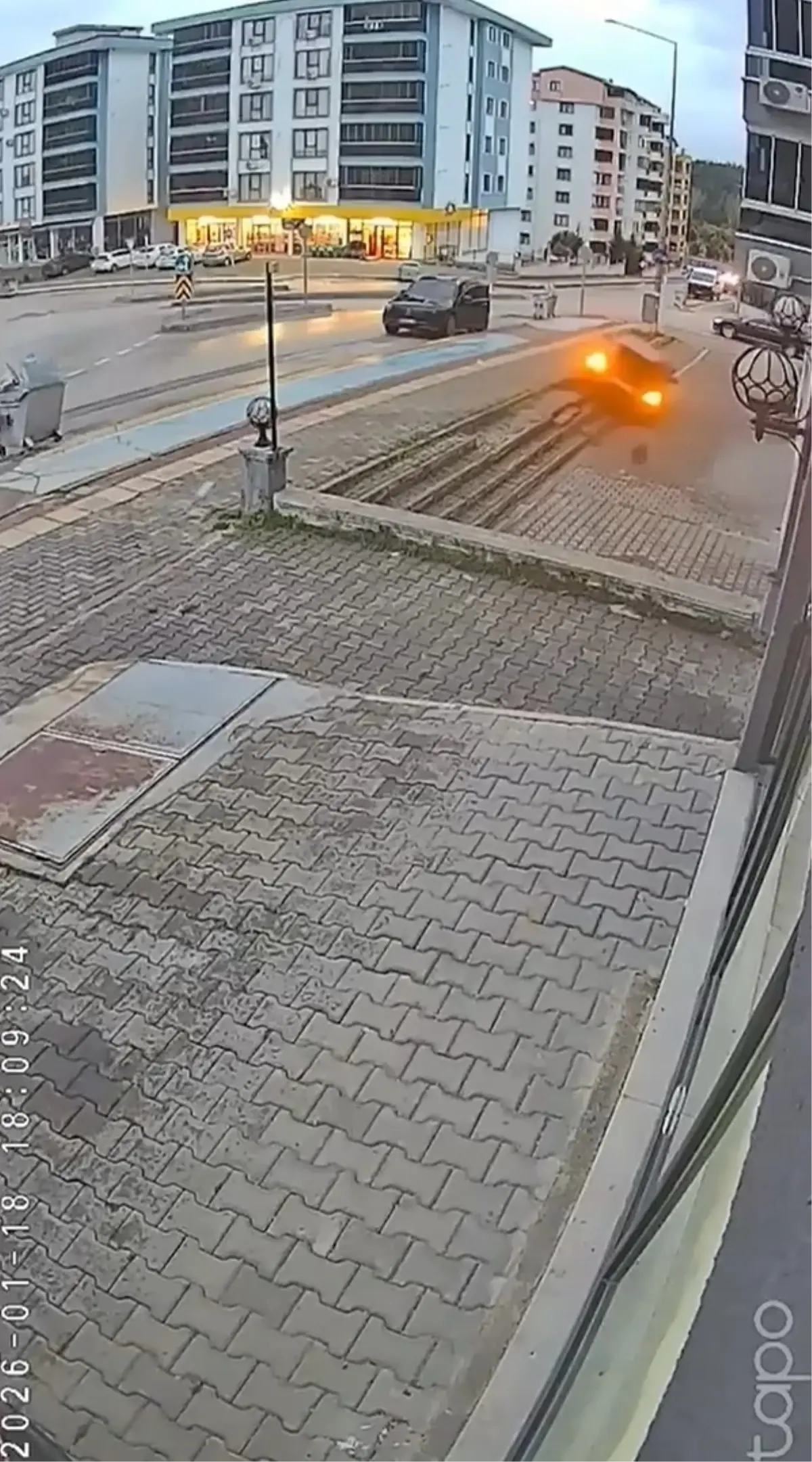 Bursa’da Direksiyon Dersi Sırasında Pedal Hatası Sonucu Kaza