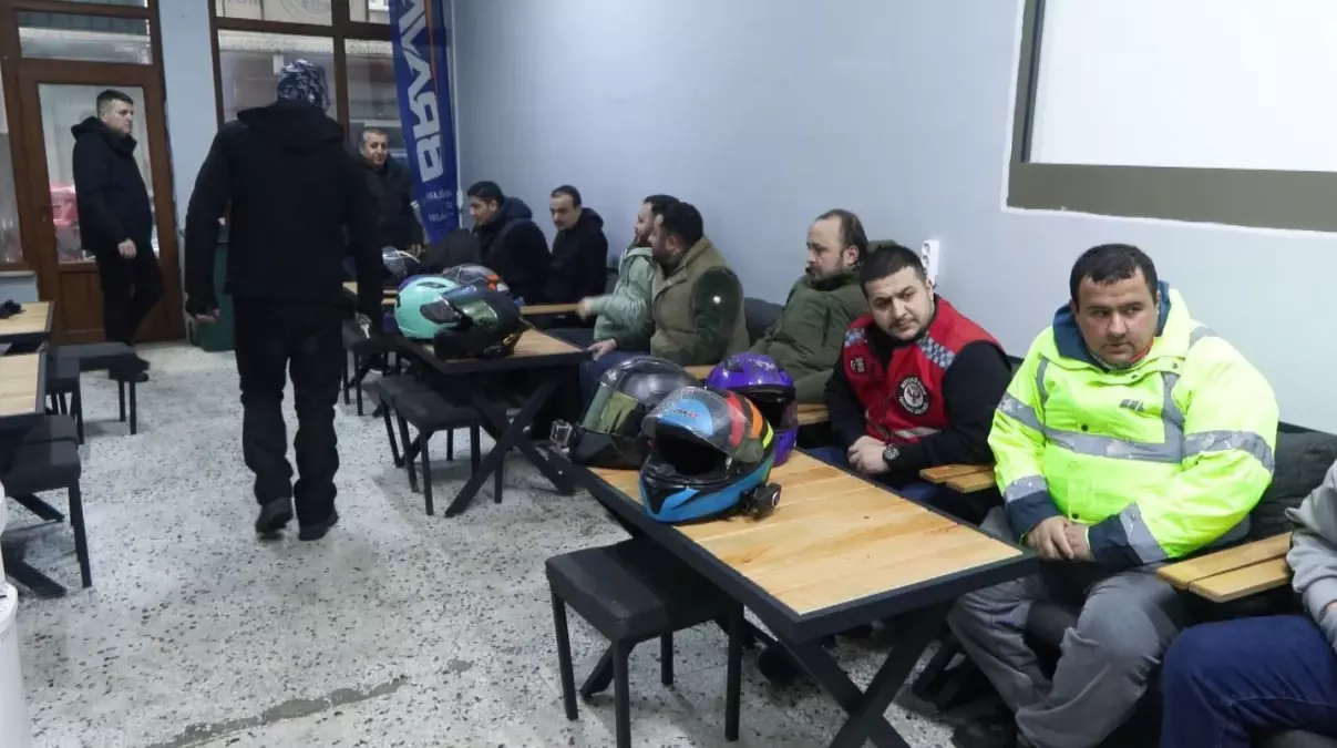 Motokuryeler Ücret ve Şart İtirazıyla 3 Gün Boyunca Grev Etti