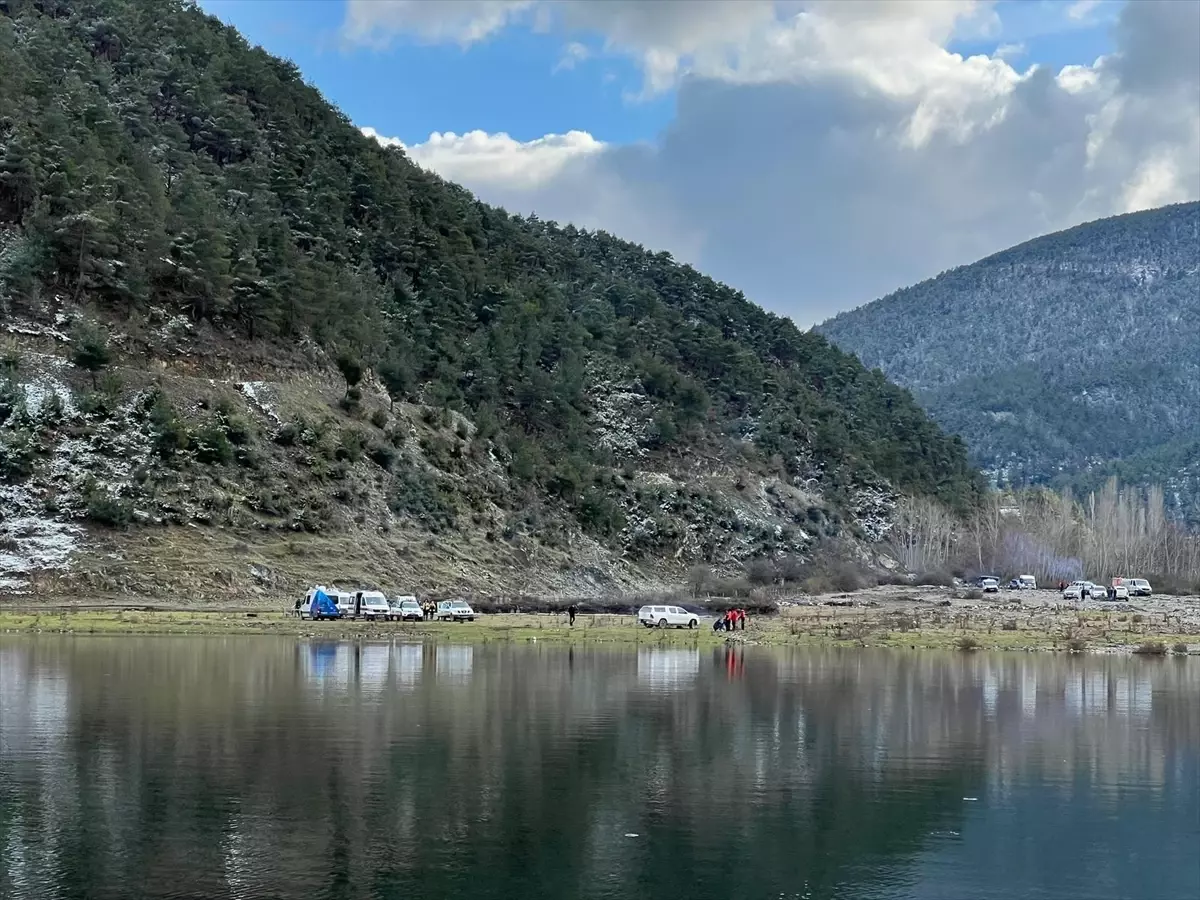Vezirköprü'de 60 Yaşındaki Nimet Serdar'ın Kayıp Olmasıyla İlgili Arama Çalışmaları Sürüyor