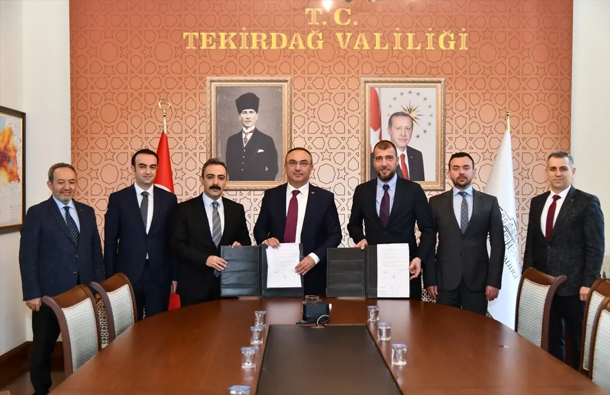 Tekirdağ Saray’da Aile Sağlığı Merkezi ve Acil Sağlık İstasyonu Protokolü Resmen İmzalandı