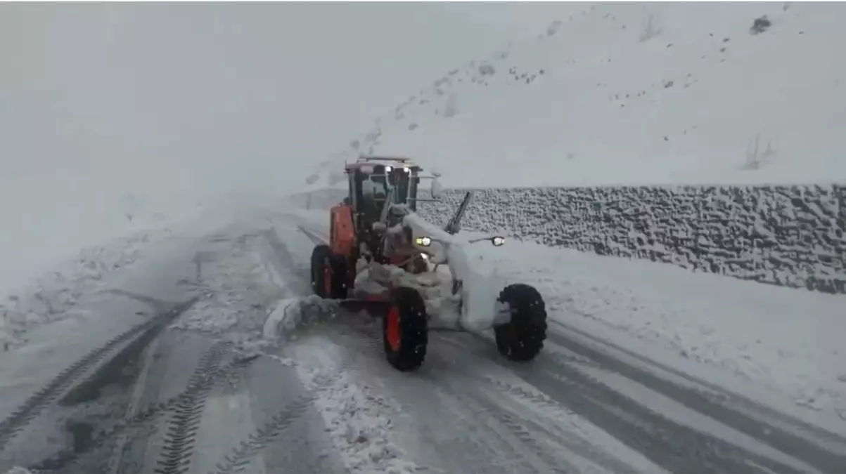 Tunceli‑Erzincan Karayolunda Kar Temizleme Faaliyetleri Hız Kazandı
