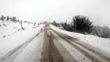 Tuzlama yapılan Beypazarı yolları