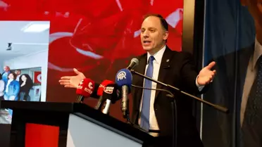 CHP Genel Başkan Yardımcısı Deniz Yavuzyılmaz konuşma anı