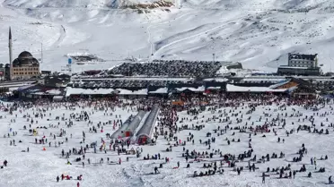 Erciyes Kayak pistleri ve kar örtüsü