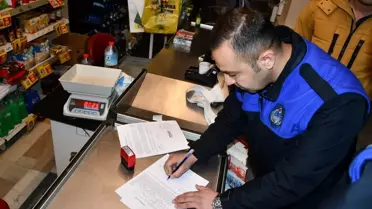 Torbalı’da Son Kullanma Tarihi Geçmiş Ürün Satışı Nedeniyle İki Market Geçici Olarak Mühürlendi