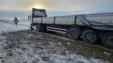 Yozgat'ta çarpışan araçlar