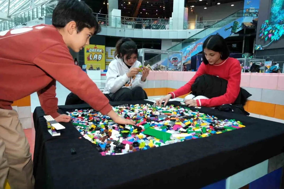 Konya Büyükşehir Belediyesi, Ara Tatilde Çocukları Konya Bilim Merkezi'ne Davet Ediyor