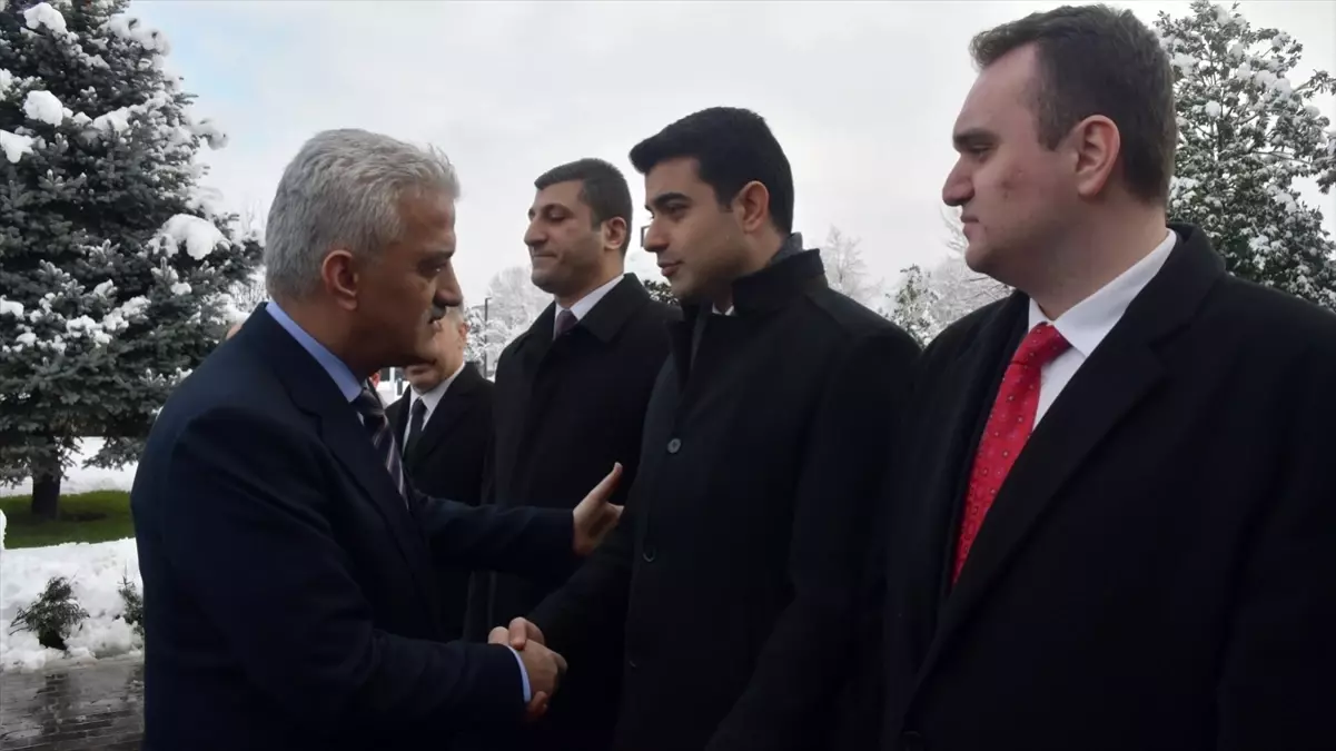 Mehmet Makas, Düzce Valiliğine Resmi Gazete Kararıyla Atandı ve Görevine Başladı