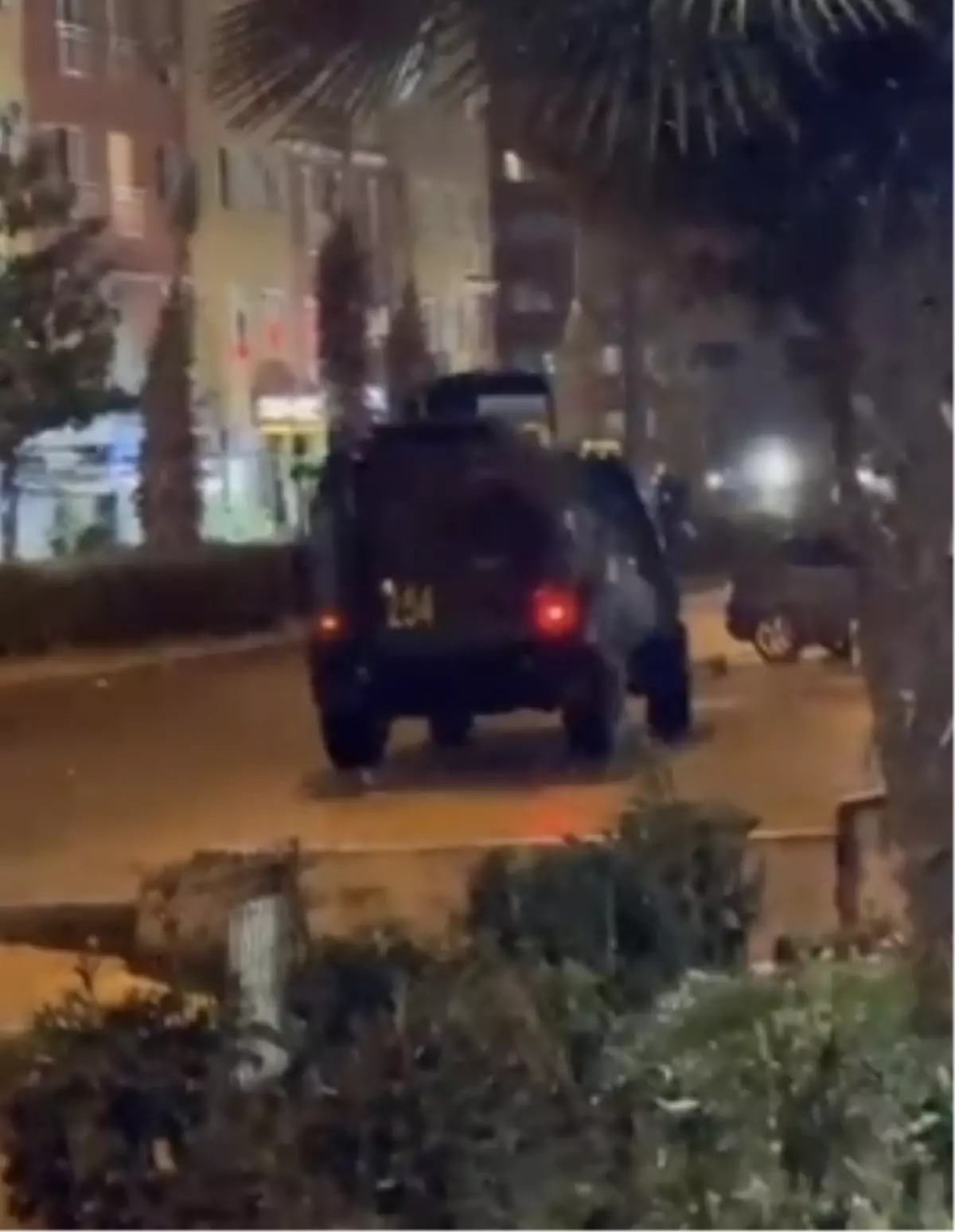 Esenyurt’ta Silahlı Saldırı: Taksi Şoförü ve Evsiz Kişi Güvende