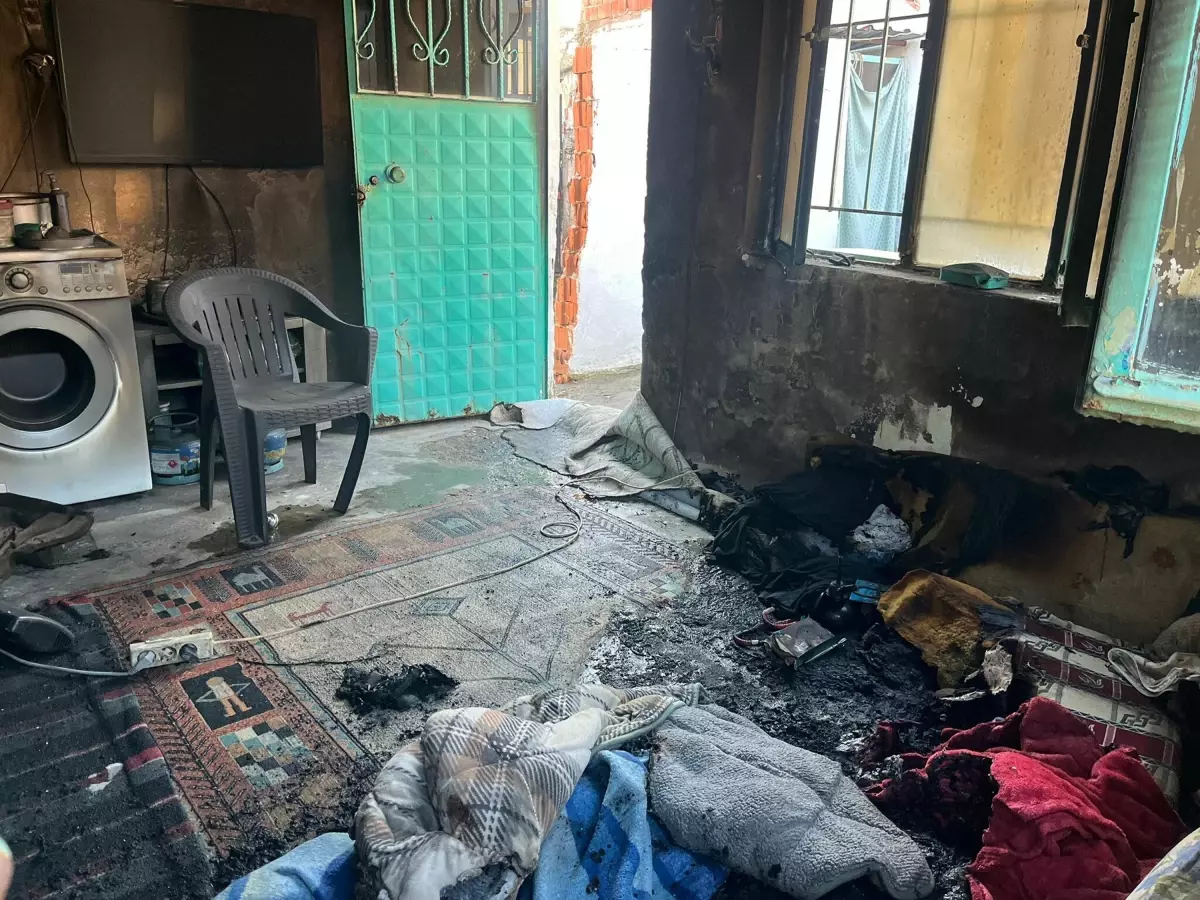 Aydın’ın İncirliova İlçesinde Yangın: 78 Yaşındaki Servet Savar Hayatını Kaybetti