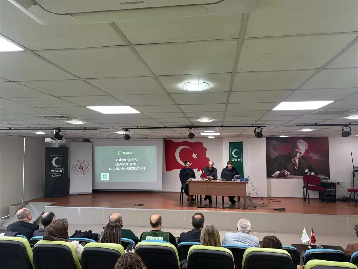 Yeşilay Edirne Şubesi Yeni Dönemde Bağımlılıkla Mücadele Stratejilerini Açıklıyor