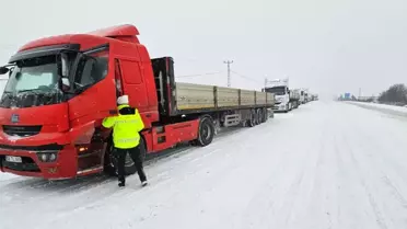 Karla kaplı Malatya sokakları