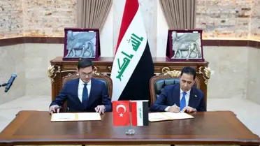 Dr. Devlet Bahçeli Hatıra Ormanı'nda ağaç dikimi