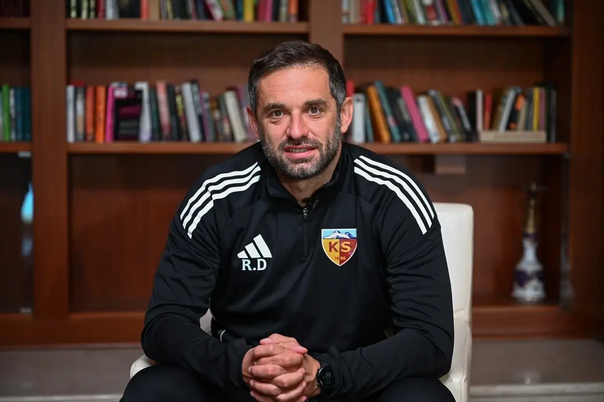 Kayserispor Teknik Direktörü Djalovic, Yılın Kareleri Oylamasına Katıldı