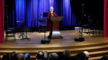 Emine Erdoğan Palet Türk Müziği İlkokulu ziyareti