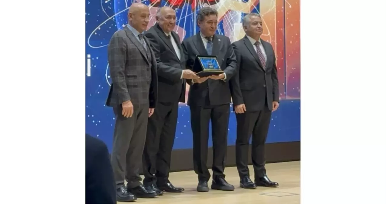 TIM, Asortie Mobilya’ya Afrika Başarısı İçin Özel Plaket Takdim Etti