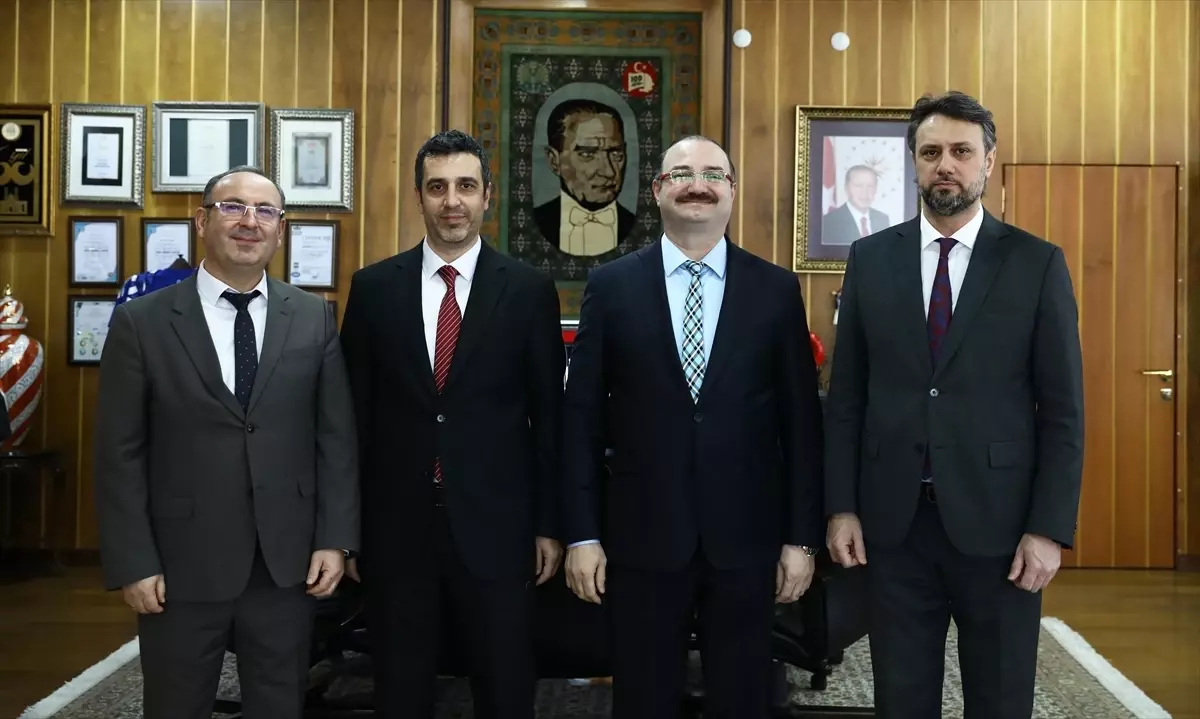 Atatürk Üniversitesi Teknik Bilimler MYO'da 8 Program MEDEK Akreditasyonu Aldı