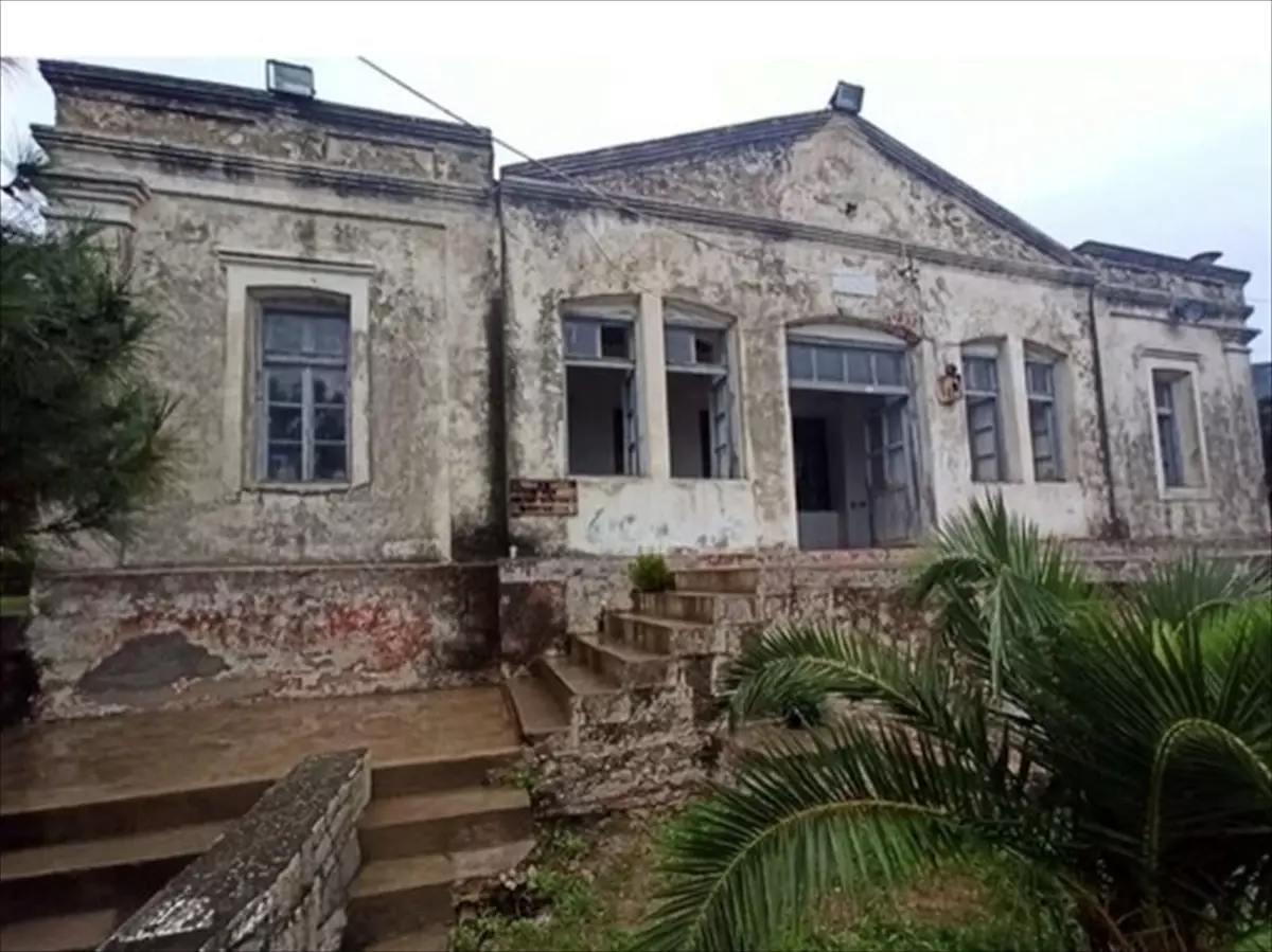 Cumalı İlkokulu’nun Tarihi Restorasyonu Kaymakam Atıcı’dan Değerlendirme