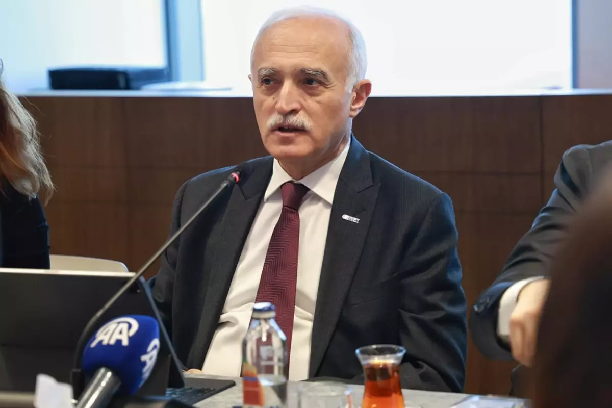 DEİK'te Aile Üyelerinin Görevleri ve Liyakat Tartışması Yeniden Gündemde