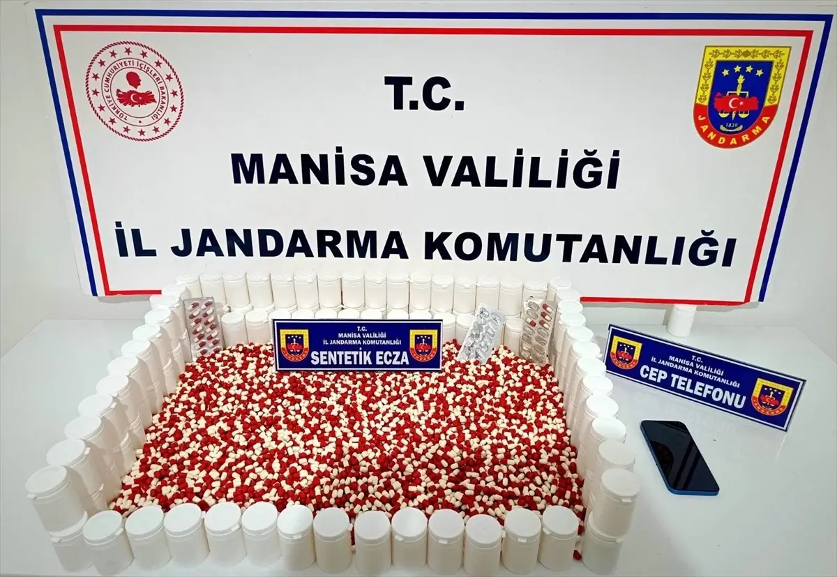 Manisa Yunusemre'de 6.071 Sentetik Ecza Hapıyla Büyük Operasyon