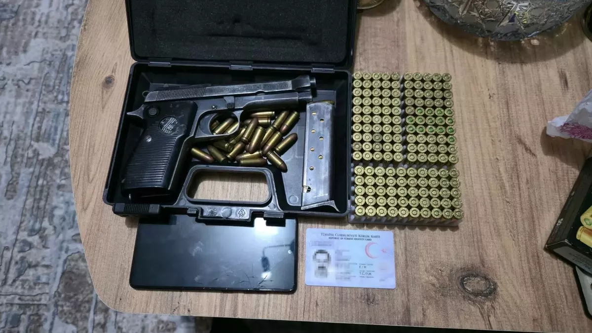 Muğla'da Suç Örgütlerine Yönelik Operasyonda 11 Şüpheli Tutuklandı