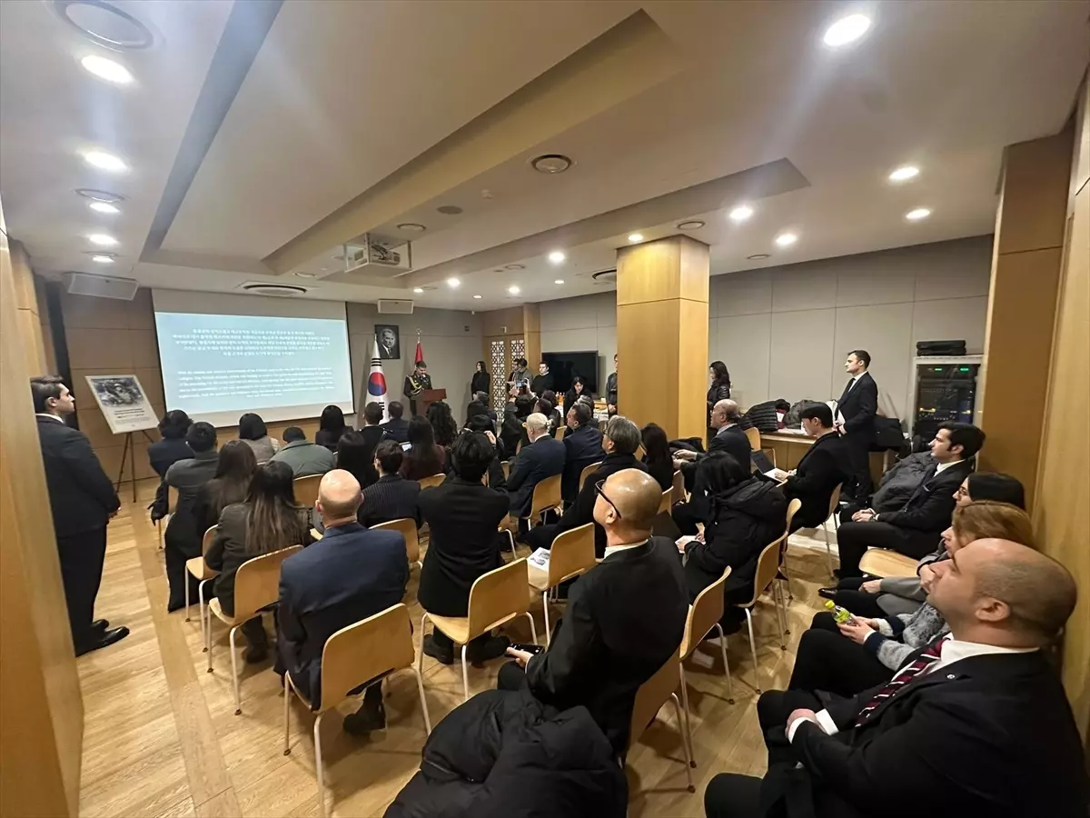 Seul Büyükelçiliği'nde Tahsin Yazıcı'ya 'Kore Savaşı Kahramanı' Unvanı Verildi