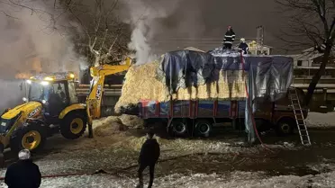 Alev alan tır ve kurtarılan sürücü