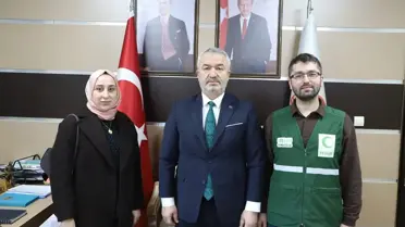 Yeşilay ve belediye yetkilileri arasında imzalanan iş birliği protokolü