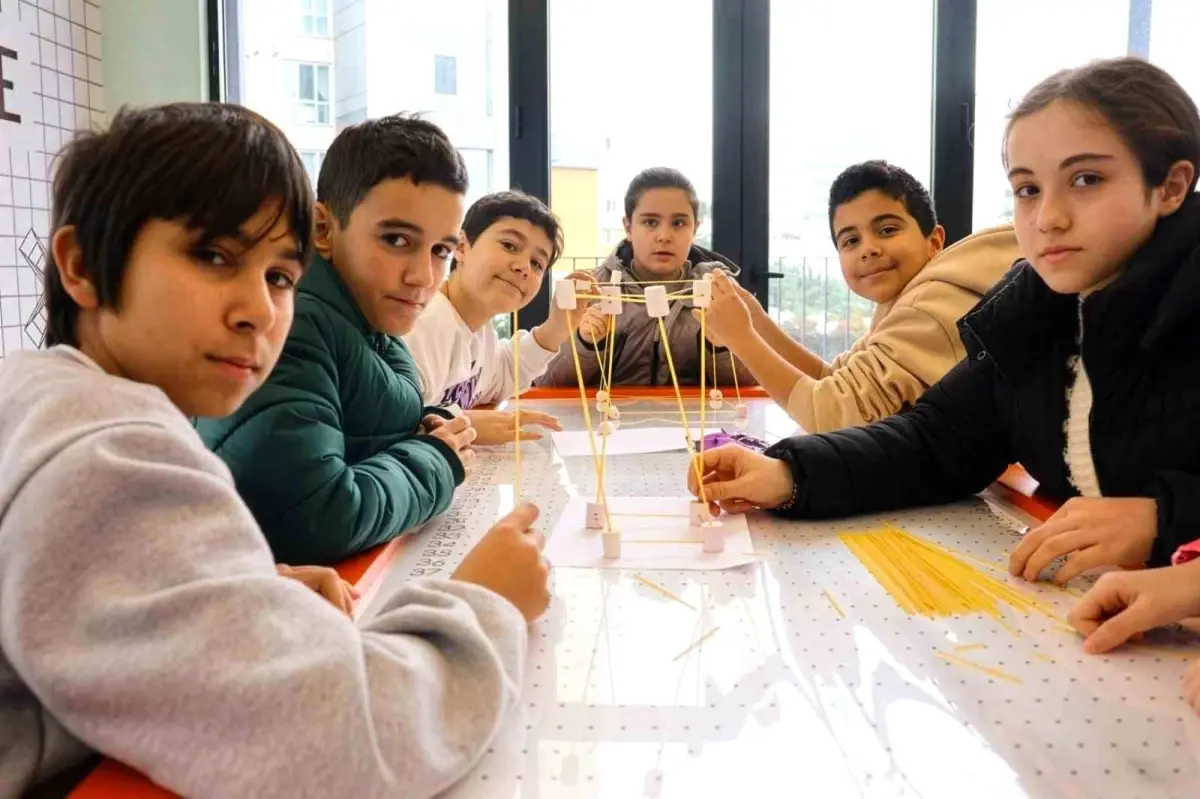 Ümraniye’de Yarıyıl Tatili Çocuklar İçin Spor, Kültür ve Bilim Etkinlikleriyle Dolu