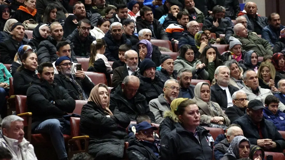 Uraloğlu, Nusaybin-Kamışlı Sınırındaki Bayrak Saldırısını Şiddetle Kınadı