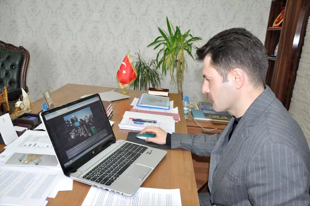 Kaymakam Cebeci, AA’nın 2025 Yılının Kareleri Oylamasında Seçkin Fotoğrafları Belirledi