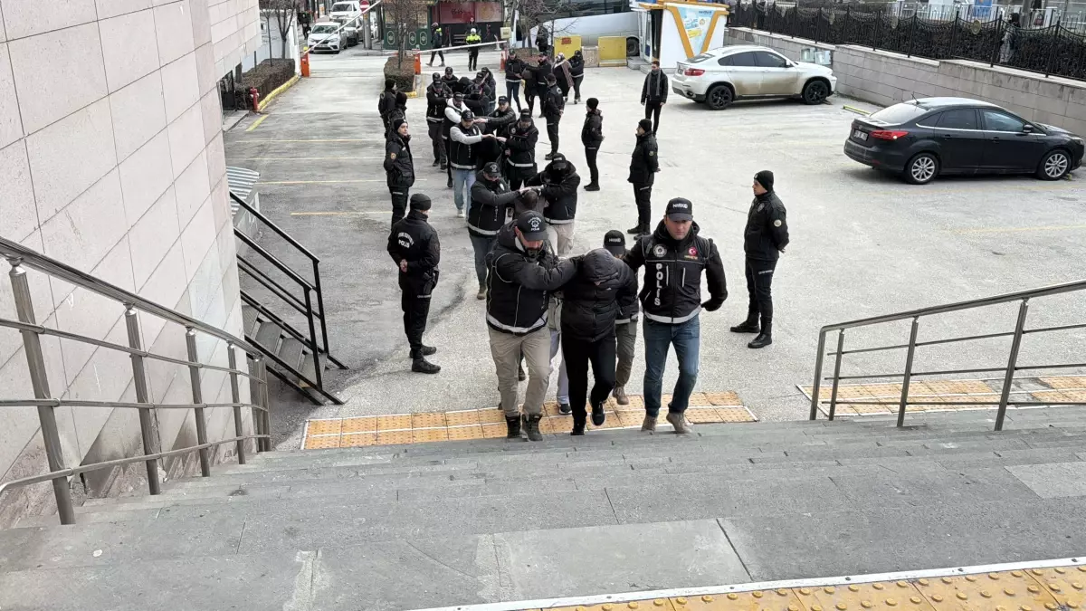 Eskişehir'de Uyuşturucu Kaçakçılığı Operasyonu: 7 Şüpheli Tutuklandı