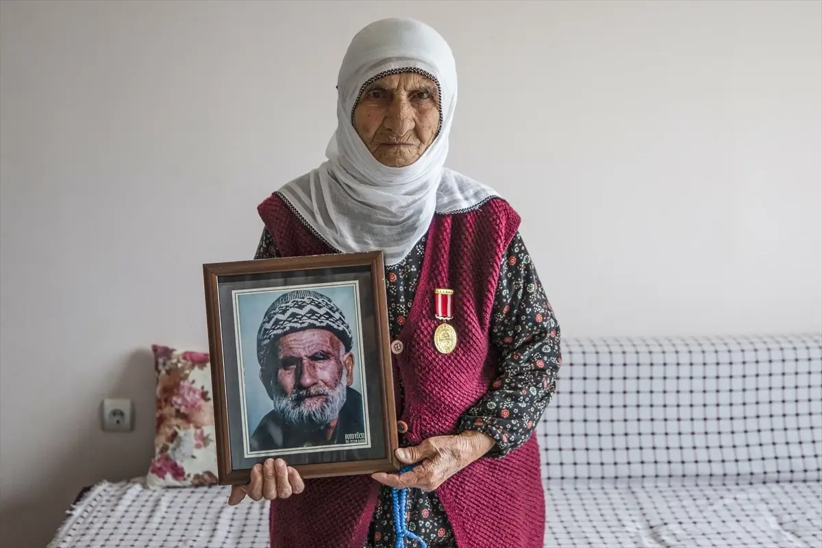 Kurtuluş Savaşı Gazisi Kızı Aniş Taş, 102 Yaşında Vefat Etti