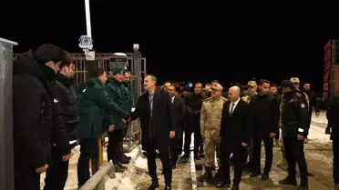 Gürbulak Sınır Kapısı'nda denetim sırasında çekilen fotoğraf