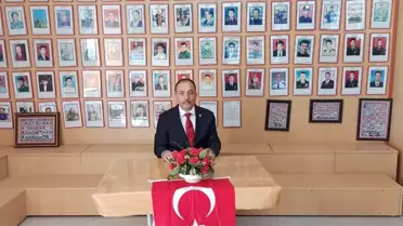 YPG/SDG yandaşlarının Türk bayrağına saldırısı