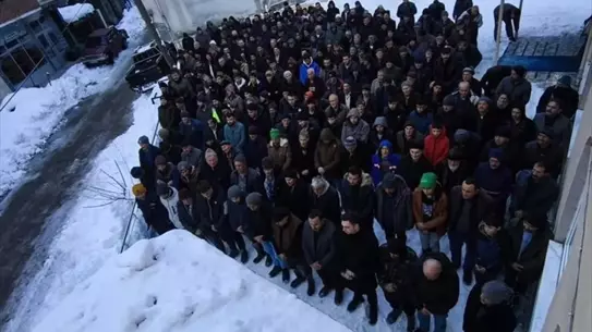 Çobanın toprağa verilme anı